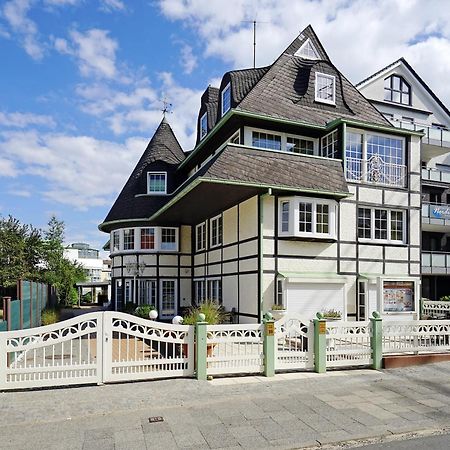 Hotel Appartement Landhaus Stutzi - Hotel Strandperle 쿡스하펜 외부 사진