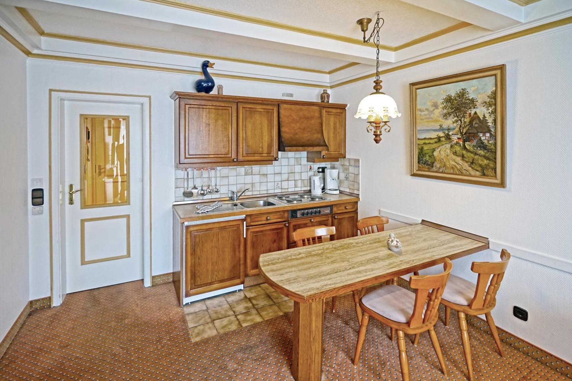 Hotel Appartement Landhaus Stutzi - Hotel Strandperle 쿡스하펜 외부 사진