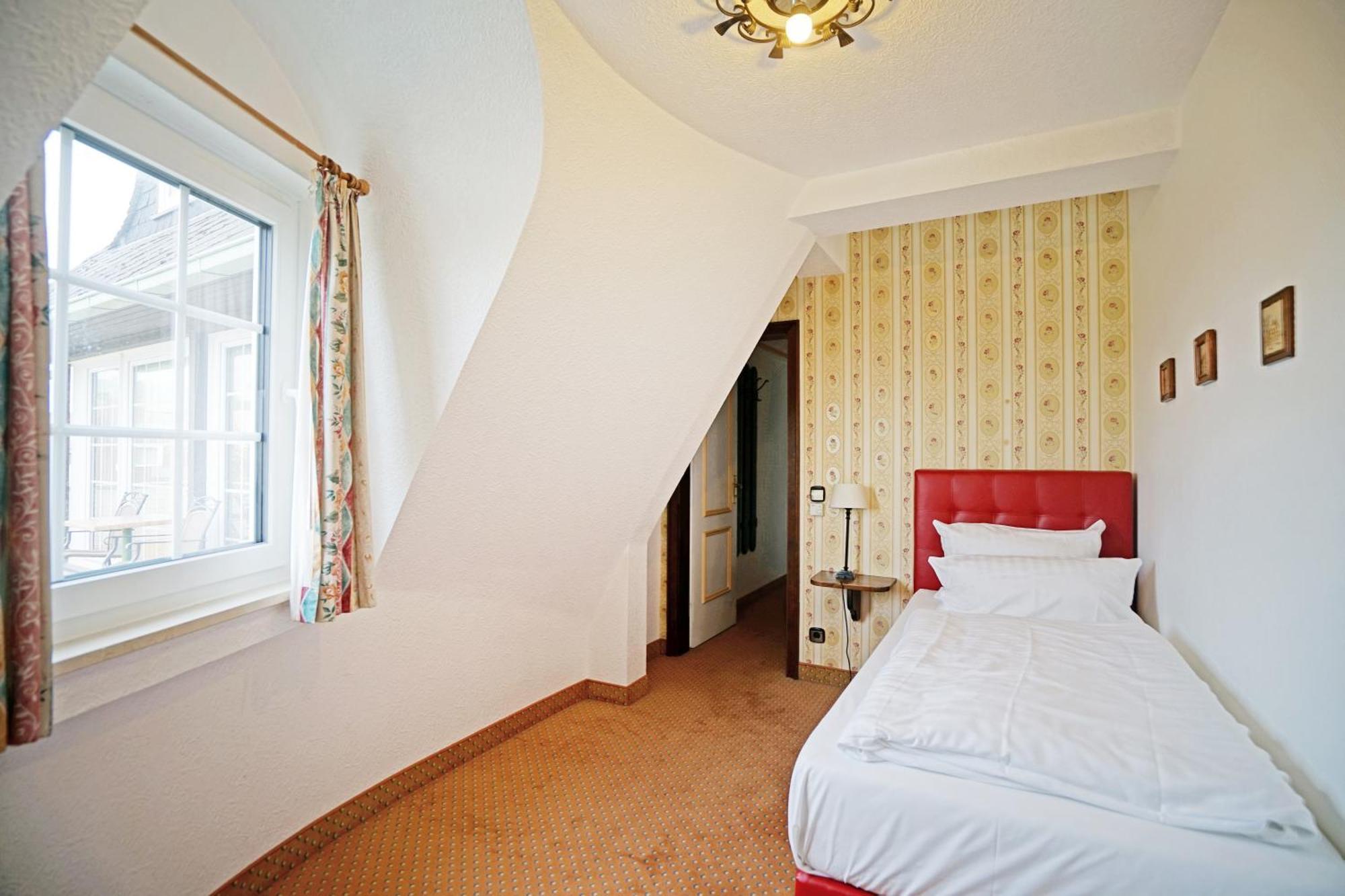 Hotel Appartement Landhaus Stutzi - Hotel Strandperle 쿡스하펜 외부 사진